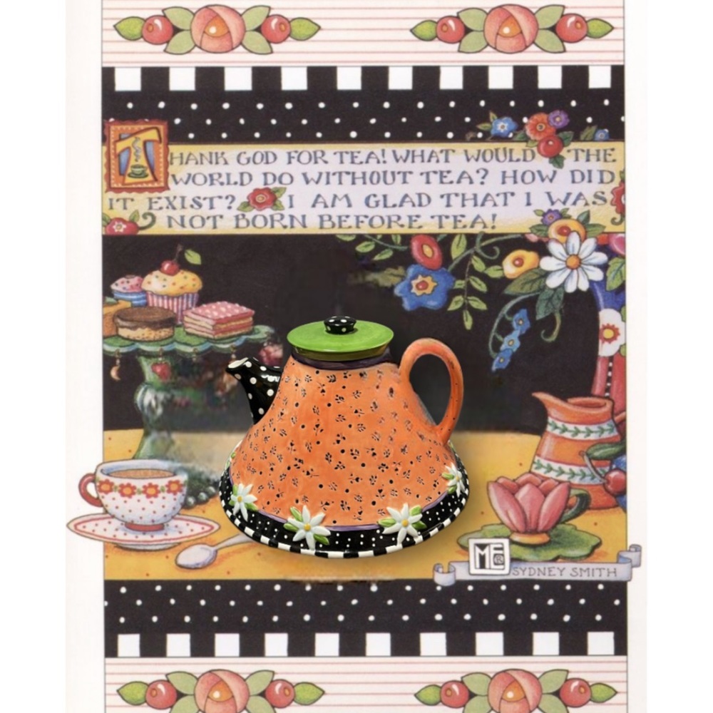 Mary Engelbreit 1997 Vintage Daisy Bell Bottom Teapot